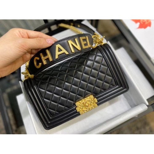 BOY CHANEL Überschlagtasche A67086 schwarz