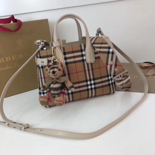 BURBERRY Baby Banner karierte Umhängetasche 10443 weiß