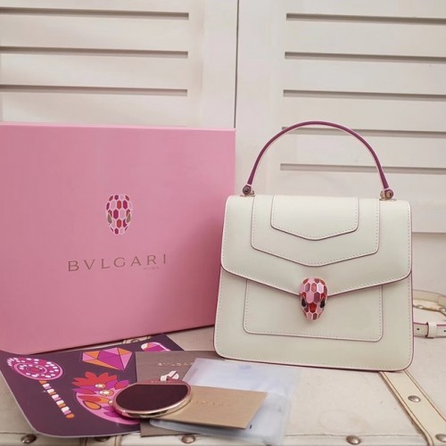 BVLGARI Serpenti Forever Überschlagtasche aus Leder 286999 weiß