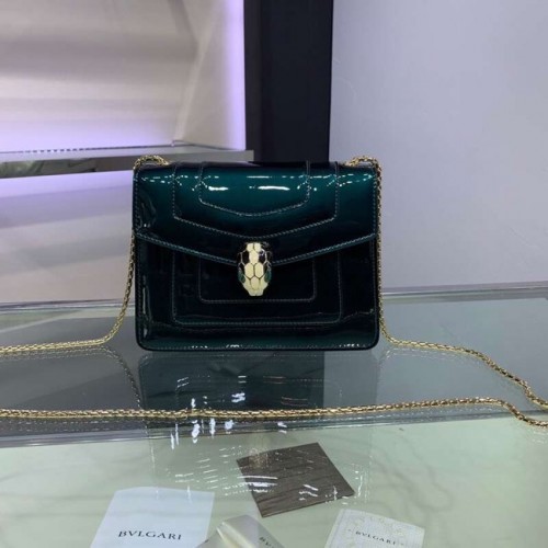 BVLGARI Serpenti Forever Schultertasche aus Metallic-Leder 34559 dunkelgrün
