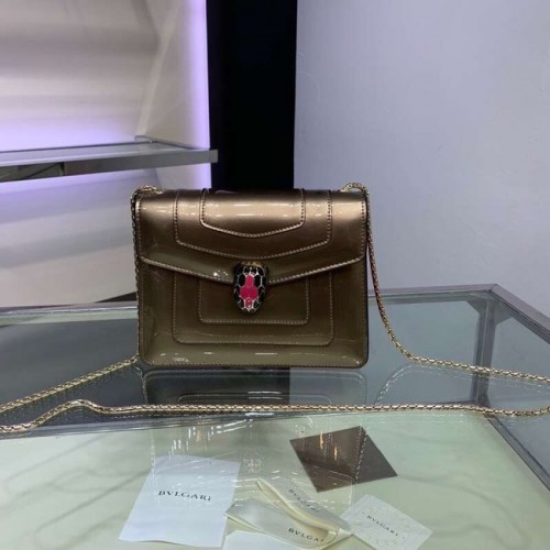 BVLGARI Serpenti Forever Schultertasche aus Metallic-Leder 34559 gold&rose