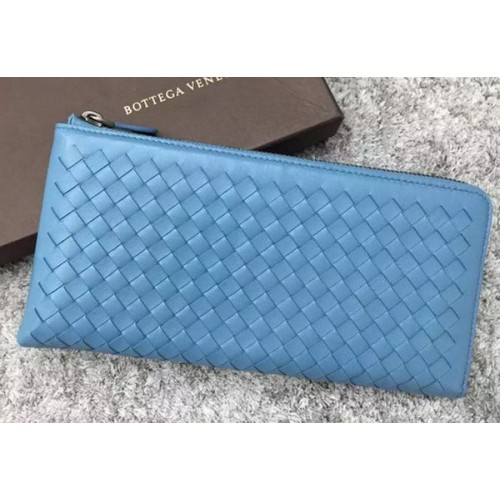 Bottega Veneta Clutch aus Intrecciato-Leder BV144077 Himmelblau