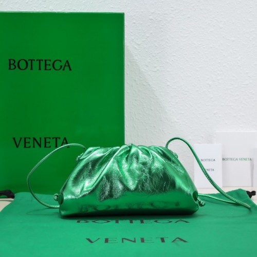 Bottega Veneta Mini-Clutch aus Intrecciato-Leder mit Riemen 585852 Parakeet