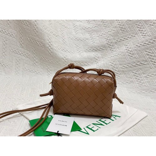 Bottega Veneta Mini Umhängetasche aus Intrecciato-Leder 680254 braun