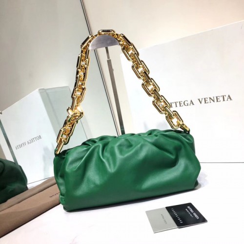 Bottega Veneta Nappa Lammleder weiche Umhängetasche 620230 grün