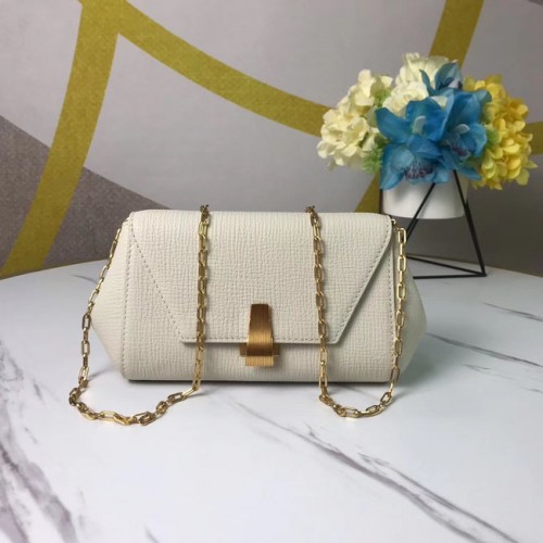 Bottega Veneta Original Leather Mini Chain Bag BV6700 weiß
