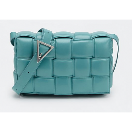 Bottega Veneta GEPOLSTERTE KASSETTENTASCHE 591970 LINOLEUM