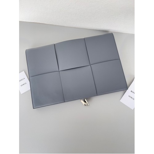 Bottega Veneta Beutel 651410 grau