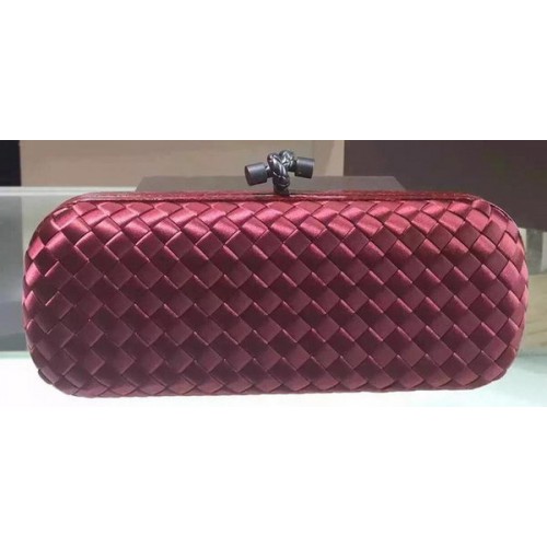 Bottega Veneta Clutch aus STRETCH-Knoten-Schaffellleder BV8651 Burgund