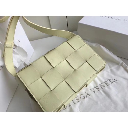 Bottega Veneta Lammfell-Weberei Original Leder 578004 Hellgrün