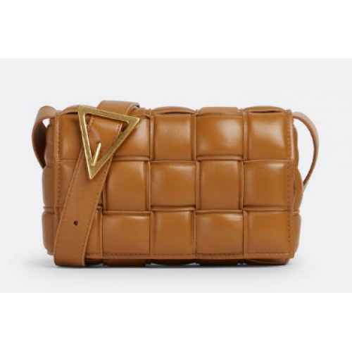 Bottega Veneta Kleine gepolsterte Kassette 717506 Kamel