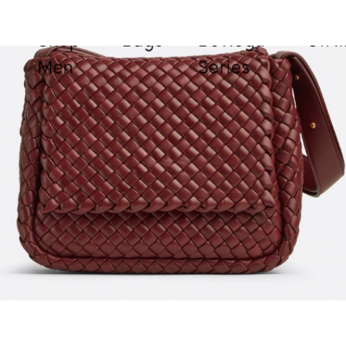 Bottega Veneta Kleine Schultertasche aus gepolstertem Intreccio-Leder 709418 Bordeaux