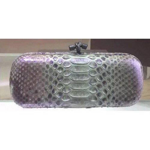 Bottega Veneta Schlangenleder-Knoten-Clutch 8651A