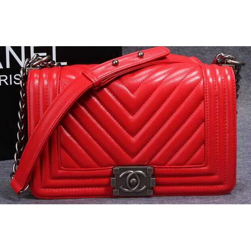 Boy Chanel Flap Umhängetasche Fischgrätennähte CHA6817 Rot