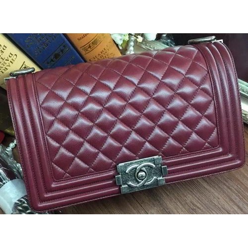 Boy Chanel Flap Umhängetasche Schafsleder A67086 Burgund