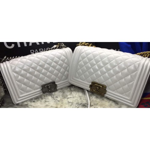 Boy Chanel Flap Umhängetasche Schafsleder A67086 OffWhite