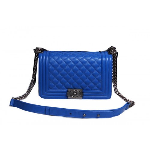 Boy Chanel Flap Umhängetasche Schafsleder CHA2068 Blau