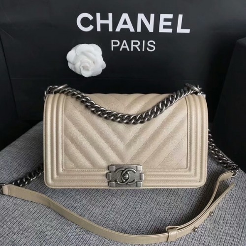 Junge Chanel Original Chevron Leder 67086 Kamel