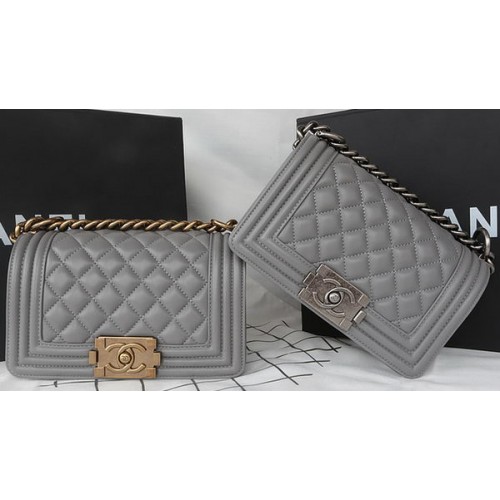 Boy Chanel Mini Flap Bag Original Schaffell A67085 Grau