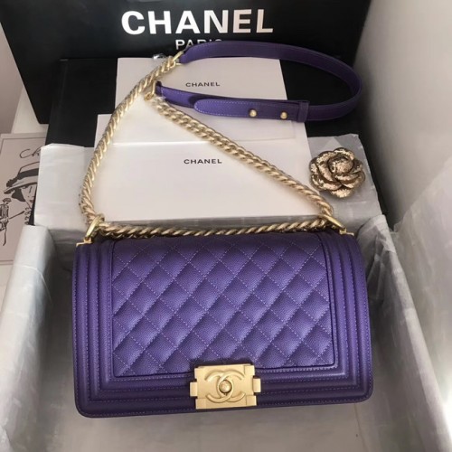 Junge Chanel Handtasche A67086 lila
