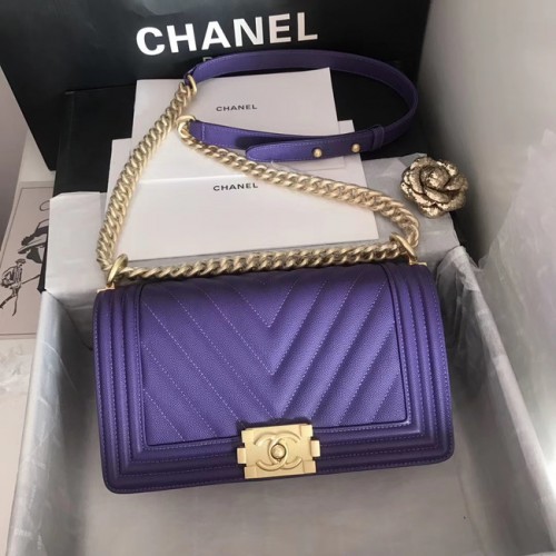 Junge Chanel Handtasche V67086 lila