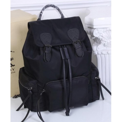 Burberry Großer Rucksack Stoff BU41048 Schwarz