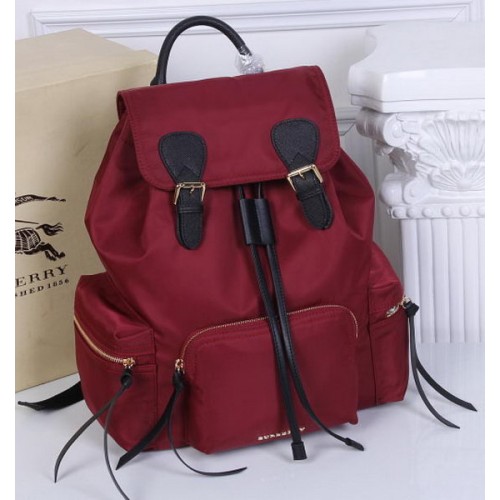 Burberry Großer Rucksack Stoff BU41048 Rot