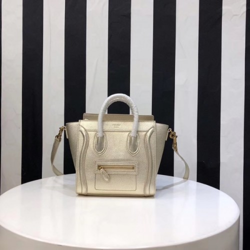 CELINE NANO GEPÄCKTASCHE AUS LAMINIERTEM LAMMLEDER 189244-25 Gold