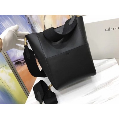 CELINE Sangle Seau Tasche aus glattem Leder C3371 Schwarz