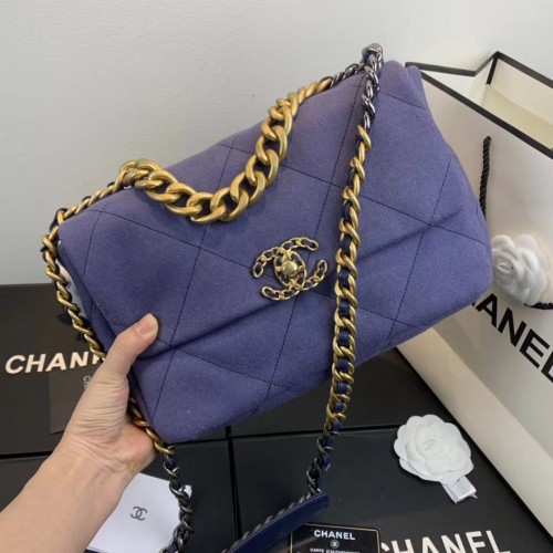 CHANEL 19 Überschlagtasche AS1160 AS1161 lila