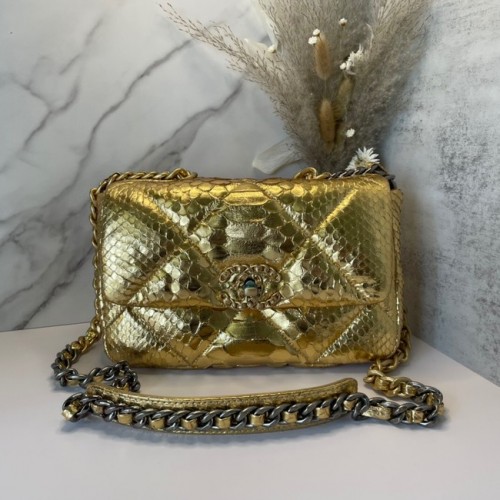 CHANEL 19 Überschlagtasche Original Schlangenhaut-Überschlagtasche AS1160 Gold