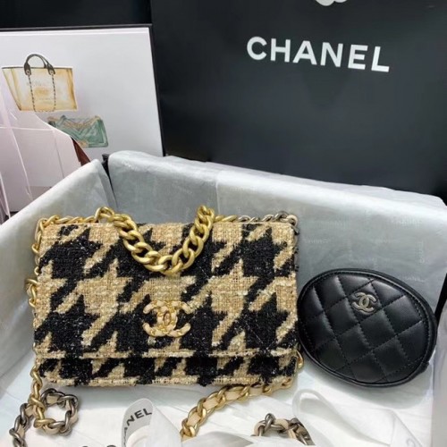CHANEL 19 Überschlagtasche WOC 33817 apricot&Black
