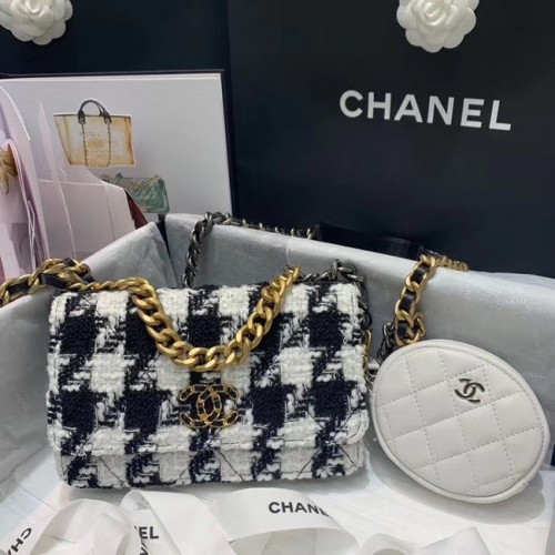 CHANEL 19 Überschlagtasche WOC 33817 weiß&schwarz