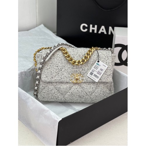 CHANEL 19 HANDTASCHE Baumwoll-Tweed AS1161 weiß