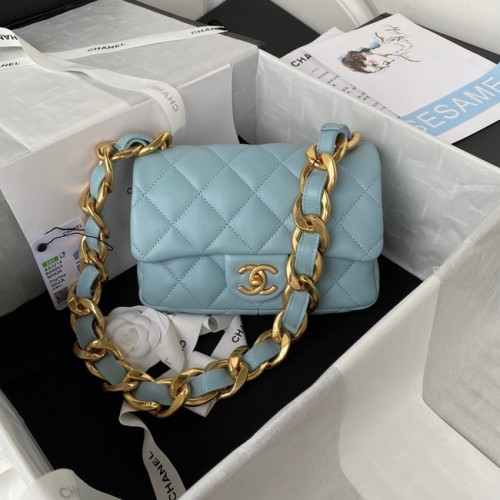 CHANEL FLAP BAG AS3214 hellblau
