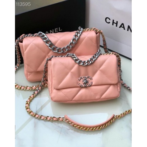 CHANEL Lammleder 19 Pattentasche AS1160 AS1161 hellrosa