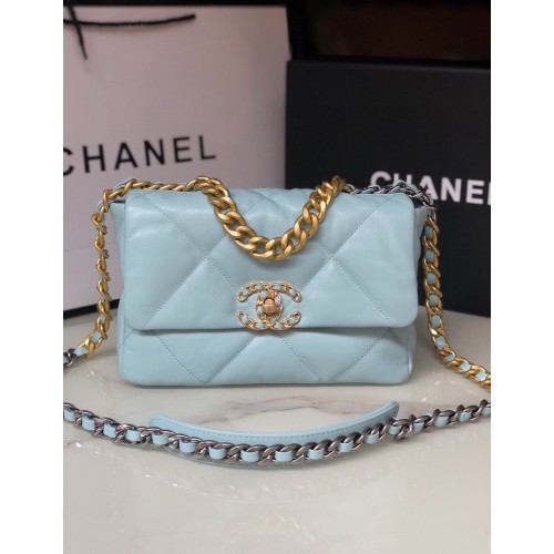 CHANEL Original Lammleder 19 Klappentasche AS1160 AS1161 Hellblau