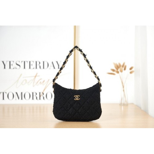 CHANEL SMALL Tweed Goldfarbenes Metall AS3562 SCHWARZ