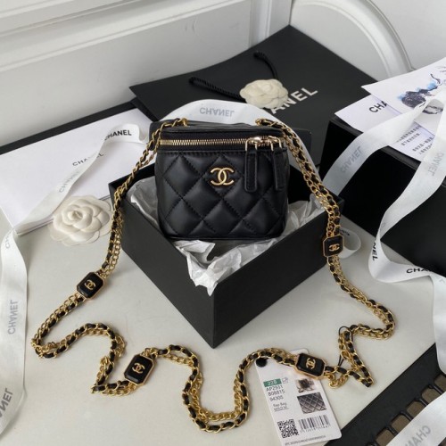 CHANEL KLEINER WASCHTISCH MIT KETTE Lammleder Goldfarbenes Metall AP2931 schwarz
