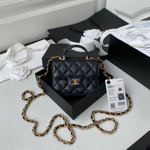 CHANEL Top Handle Micro Mini Wallet On Chain AP2200 Schwarz