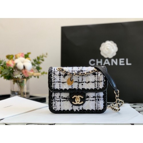 CHANEL Tweed Geflochtenes Kalbsleder Goldfarbenes Metall AS6075 schwarz