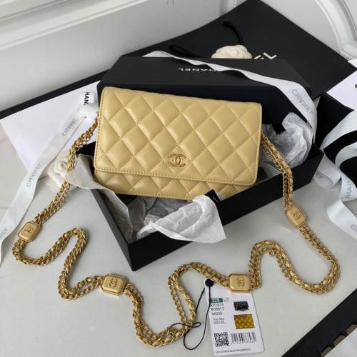 CHANEL WALLET ON CHAIN Lammleder Goldfarbenes Metall AP2923 Hellgelb