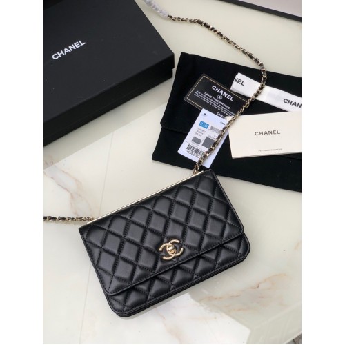CHANEL WALLET ON CHAIN Lammleder hellgoldfarbenes Metall 80892 schwarz
