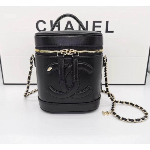 CHANEL Kosmetikkoffer Goldfarbenes Metall AS1336 schwarz