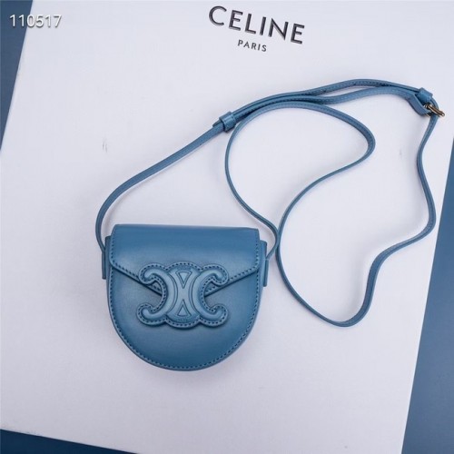 Celine FOLCO CUIR TRIOMPHE AUS GLATTEM KALBSLEDER 10J303 BLAU