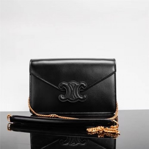 Celine TEEN CHAIN BESACE TRIOMPHE AUS GLÄNZENDEM KALBSLEDER 10J733 schwarz