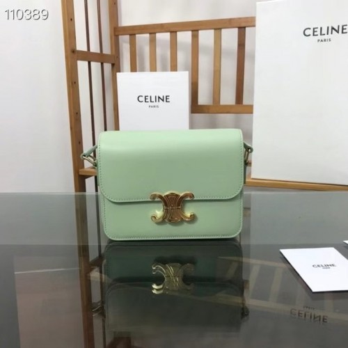 Celine TEEN TRIOMPHE TASCHE AUS GLÄNZENDEM KALBSLEDER MINERAL 188423 hellgrün