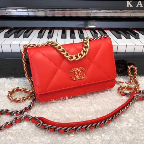Chanel 19 Classic Sheepskin Leather Chain Wallet AP0957 Orange Rot Goldfarbenes Metall