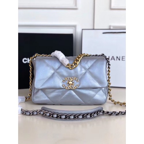 Chanel 19 Überschlagtasche AS1160 Silber