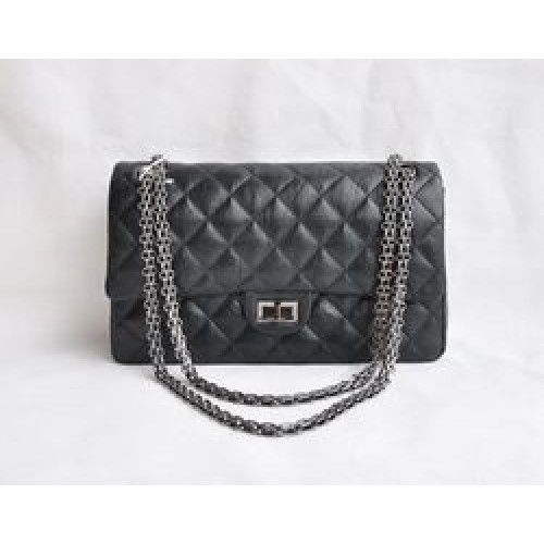 Chanel 2.55 Series Flap Bag Schwarz mit silbergrauer Kette 30226
